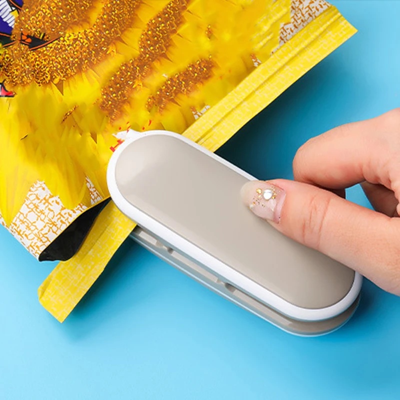 Hand Press Sealing Clip Mini H - Food Packed Snacks review and price